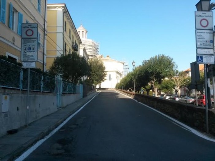 Dpcm, per favorire il servizio d'asporto dei ristoranti, sospesa la ztl al Parasio fino al 24 novembre