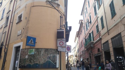 Multe pazze a Imperia, Ztl di via Cascione: ora arrivano le cartelle esattoriali Multe pazze a Imperia, Ztl di via Cascione: ora arrivano le cartelle esattoriali